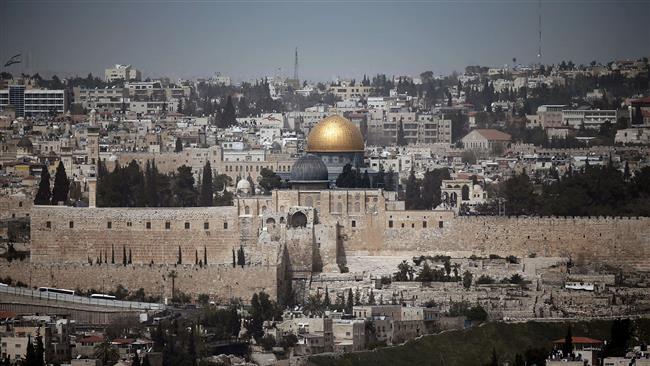 Hardline Israeli settlers attack al-Aqsa mosq